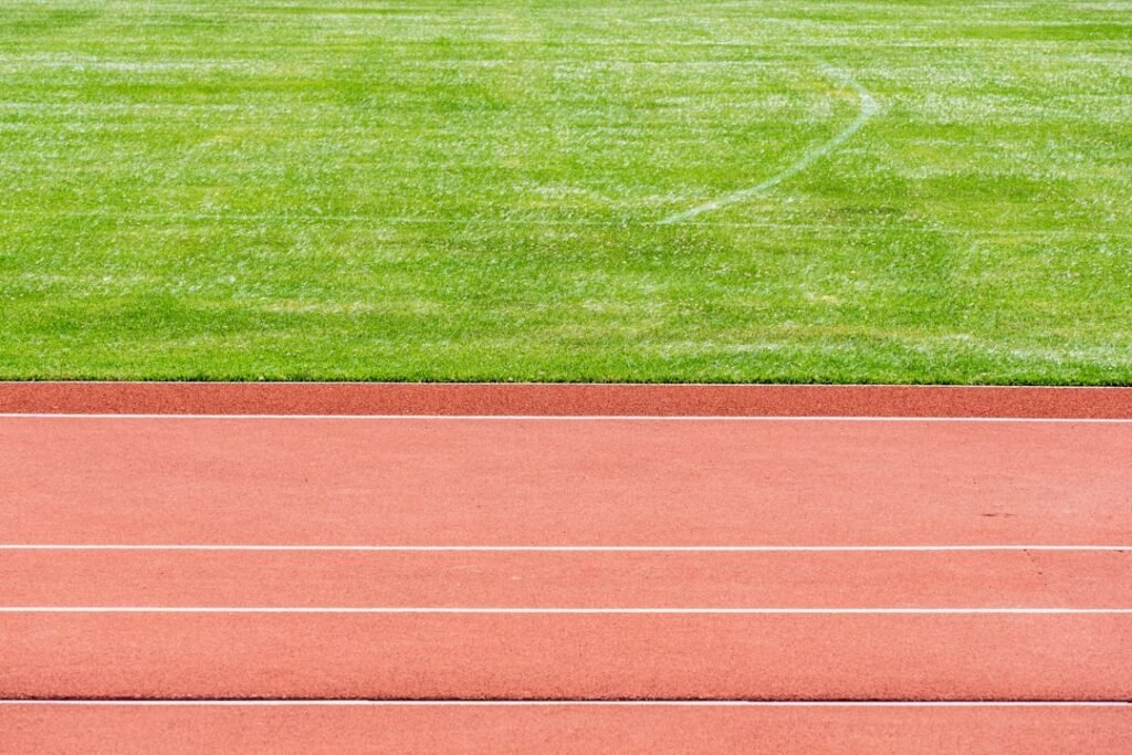 estimation des macronutriments pour les athlètes : guide pour optimiser la nutrition et améliorer la performance sportive grâce à un apport équilibré en protéines, glucides et lipides.