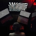 découvrez ce qu'est le cyberharcèlement, ses conséquences et comment le prévenir pour protéger les victimes au mieux.