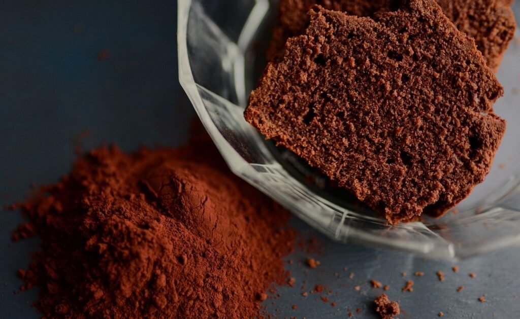 découvrez tout ce que vous devez savoir sur les calories : définition, rôle dans l'alimentation, sources principales et conseils pour gérer votre apport quotidien.