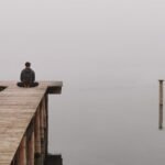découvrez les bienfaits de la méditation pour améliorer votre bien-être mental, réduire le stress et cultiver la pleine conscience au quotidien.